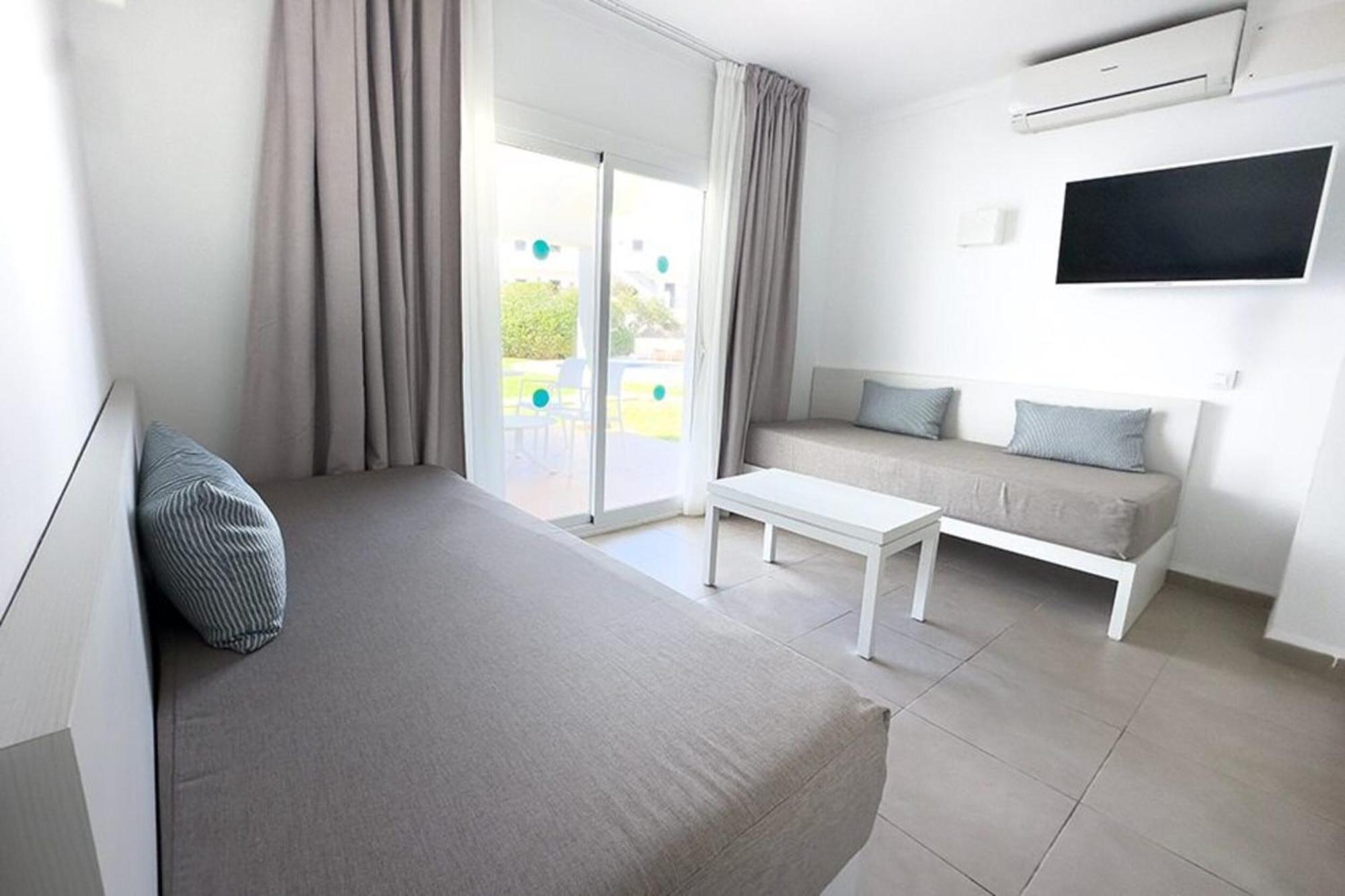 Bluesea Ses Cases D'Or Cala D´Or Exterior foto
